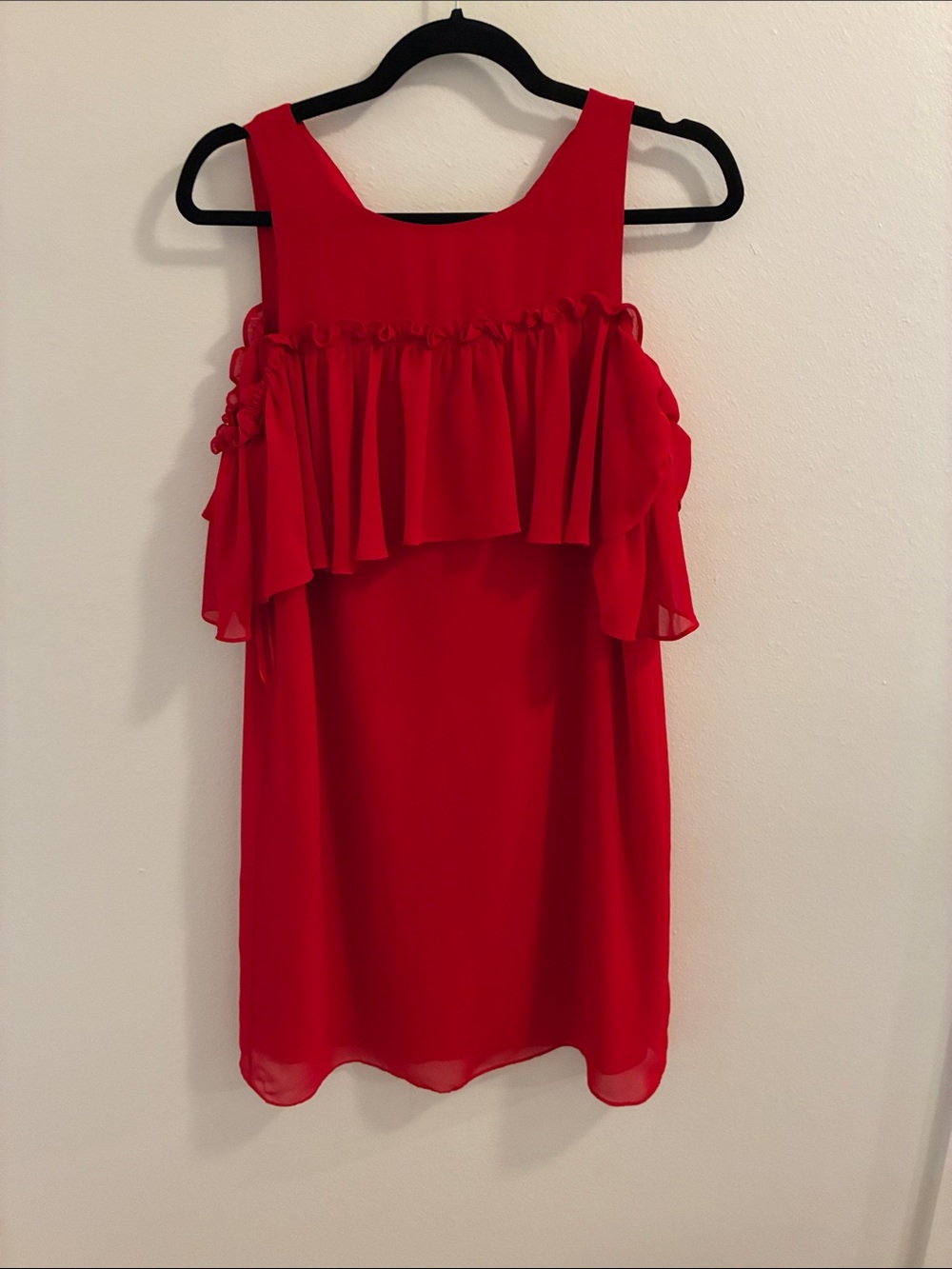 Gianni Bini Red Ruffle Sleeve Shift Dress